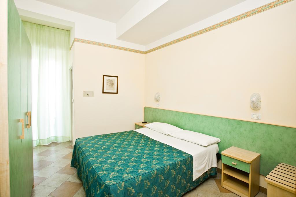 Hotel Giamaika Cesenatico Exterior foto